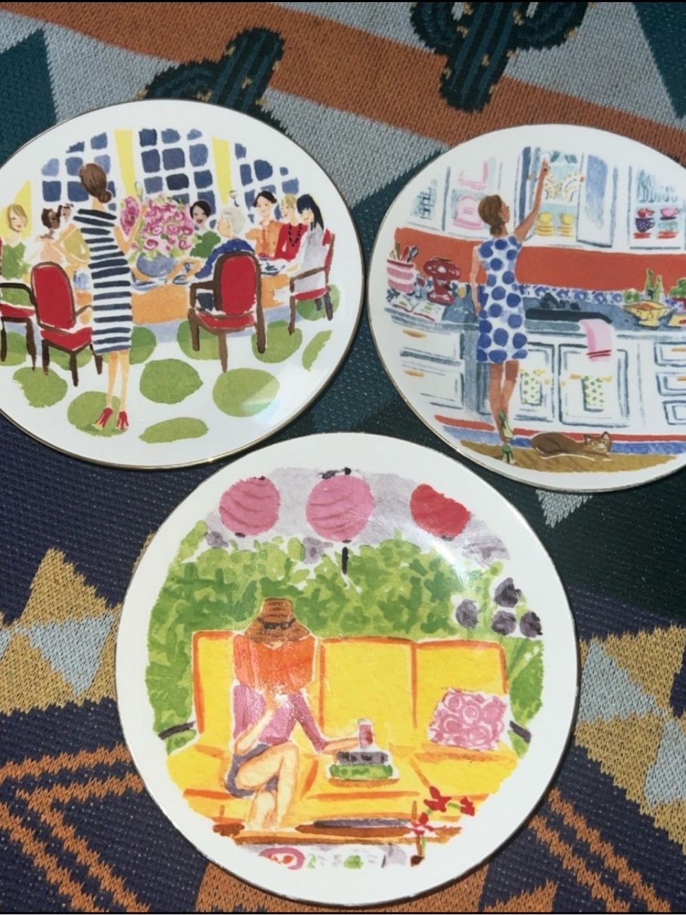 KATE SPADE NEW YORK SET/3 “ILLUSTRATED” TIDBIT PLATES//WATERCOLOR DESIGN//6” DIA